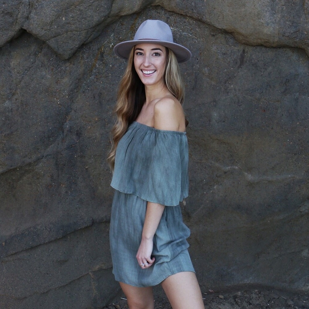 olive off the shoulder dress - Picture 4 of 5